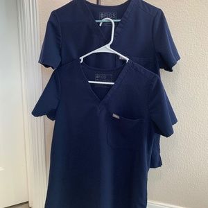 FIGS Scrubs : Women TOP Catarina Navy Size S